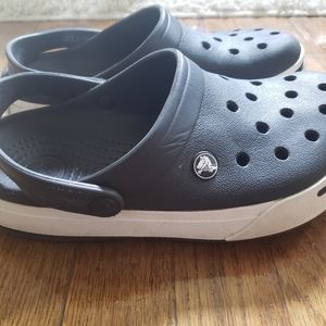 Crocs women's size 7
